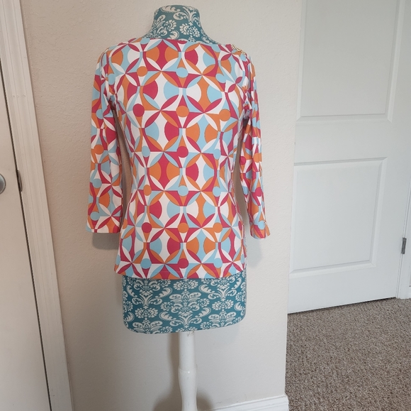 J.mcLaughlin top - Picture 2 of 5